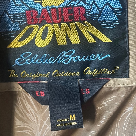 EUC Eddie Bauer Quilted Down Vest - Picture 4 of 5